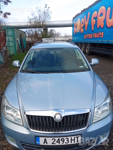 Продавам Шкода Октавия, снимка 8 - Автомобили и джипове - 52664786