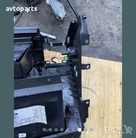 Range rover sport 2012година  Жабки десен волан, снимка 7 - Части - 40720210