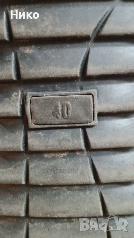 Дамски обувки с брокат и звездички. номер eu40, снимка 3 - Маратонки - 52316257