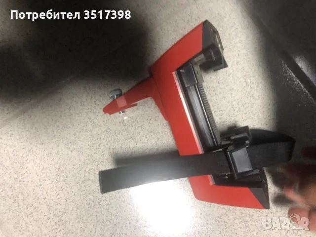 Универсална стойка Hilti за лазерен нивелир , снимка 8 - Измервателни инструменти - 47983484