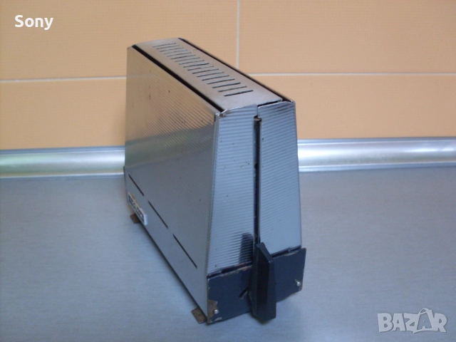 Стар тостер- Г.Д.Р.- 69г.-71г., снимка 2 - Антикварни и старинни предмети - 52577185