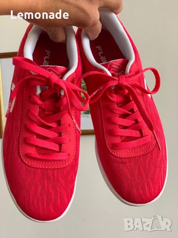 Дамски неонови кецове Flair 37 номер, снимка 3 - Чехли - 32744252