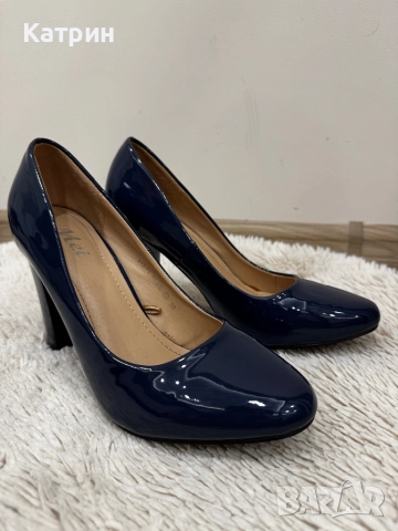 Дамски тъмно сини токчета, снимка 4 - Дамски обувки на ток - 51629292