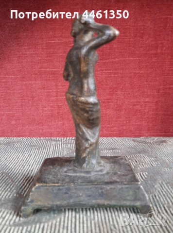 Старинна бронзова скулптура на Венера,която реше косата си, снимка 2 - Антикварни и старинни предмети - 51865041
