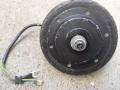 Работещ 5,5" двигател с гума,  24V / 250W от тротинетка, снимка 1