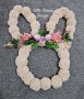 Великденски венец зайче с цветя, снимка 1 - Декорация за дома - 40015569