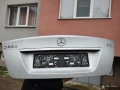 W204 Мерцедес Ц 2012г. Заден капак от седан, снимка 3
