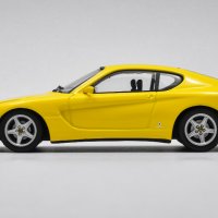 Ferrari 456 GT 2+2 '1992 Minichamps 1:43, снимка 7 - Колекции - 39810177