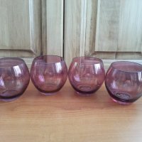 Цветни стъклени чашки за ракия, снимка 2 - Антикварни и старинни предмети - 31881776