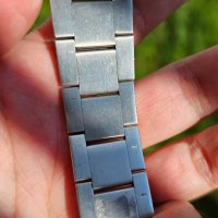 Victorinox верижка за часовник, снимка 9 - Каишки за часовници - 40428008