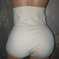 Jolinesse XL- Оформящи високи бикини в телесен цвят , снимка 5 - Бельо - 44889404