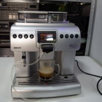 Кафеавтомат Saeco Royal , Устройство за пяна, Керамична мелачка, Авт. почистване, 1, снимка 3 - Кафемашини - 37000136