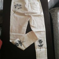 Бял дънков панталон, снимка 4 - Дънки - 32707617