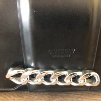 Givenchy дамска чанта и боти , снимка 4 - Чанти - 27027560