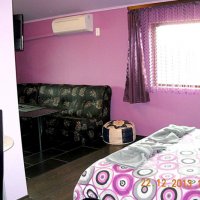 Студио за нощувки във Варна с кухня,пералня, климатик, места за паркиране, снимка 2 - Квартири, нощувки - 40010193
