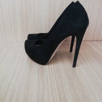 Елегантни обувки , снимка 1 - Дамски обувки на ток - 40699957