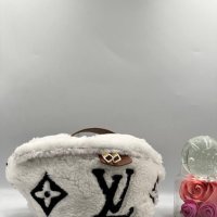 🤩Louis Vuitton уникални чанти / различни цветове🤩, снимка 8 - Чанти - 43559256