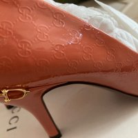 Gucci , снимка 4 - Дамски елегантни обувки - 37758859