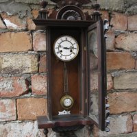 Стенен часовник Юнгханс, снимка 2 - Антикварни и старинни предмети - 32535244