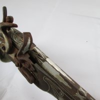 Пистолет декорация, снимка 12 - Антикварни и старинни предмети - 40723545