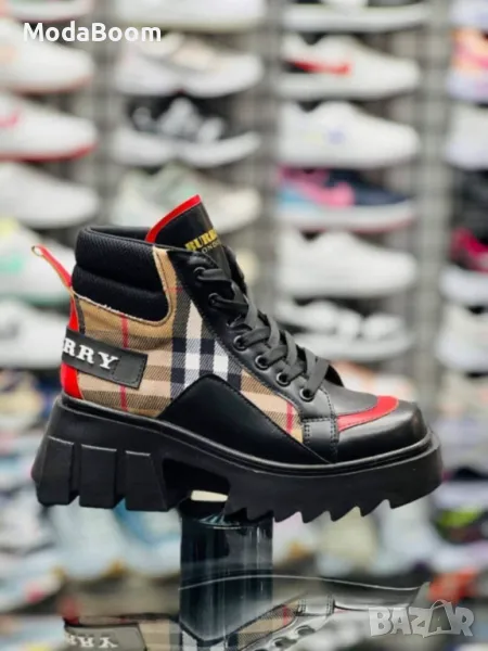Burberry дамски боти , снимка 1