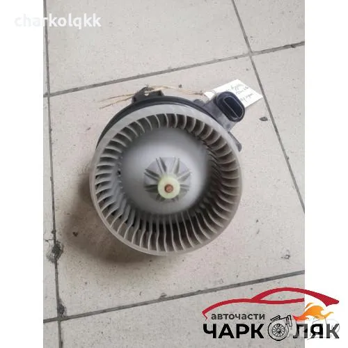 Вентилатор парно Тойота Аурис 1.6Б, снимка 1