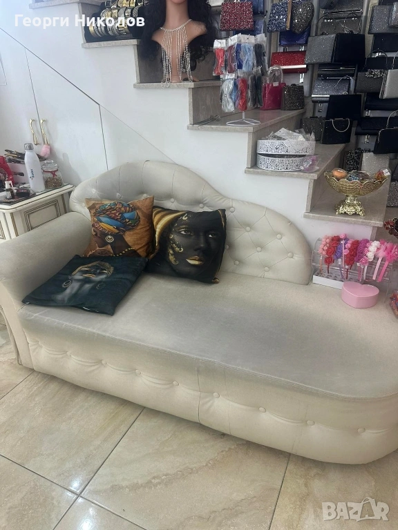 Бежов диван, изкуствена кожа . , снимка 1