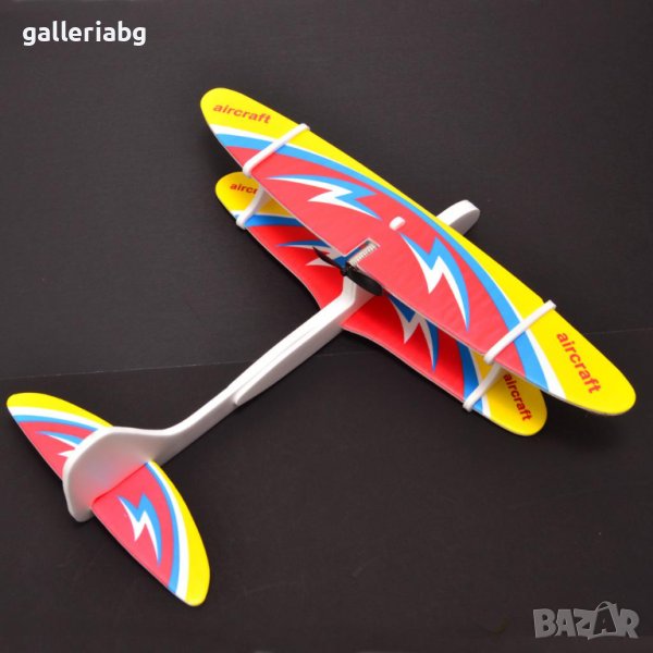 Светещ сглобяем самолет, снимка 1