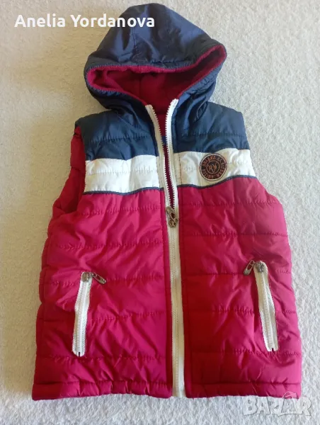 Червен елек, снимка 1