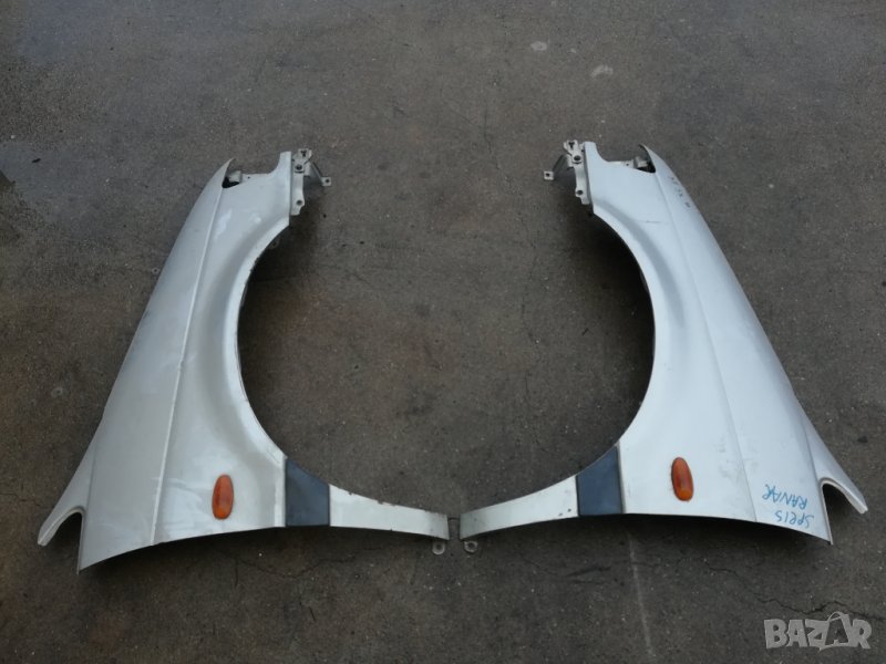 Десен калник Mitsubishi Space Runner (1991-2002г.) Митсубиши Space Runner, снимка 1