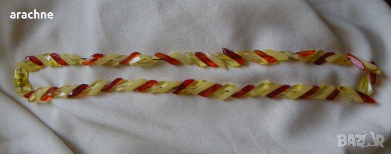 Колие от трицветен кехлибар, снимка 1