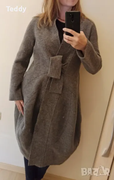 Дизайнерско италианско палто, Corinna Caon, 100 процента вълна, снимка 1