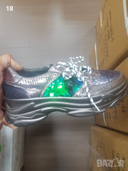 Маратонки, снимка 1