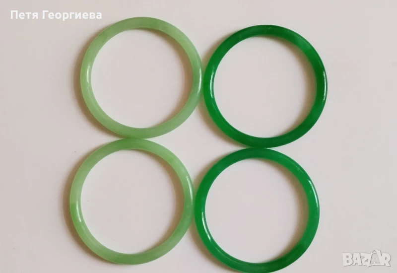 Гривни от естествен нефрит, снимка 1