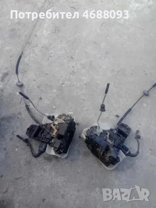  Предни брави ляв-десен брой 30лв за Волксваген Пасат 5 комби 2001г 101к.с 1.9 TDI , снимка 1