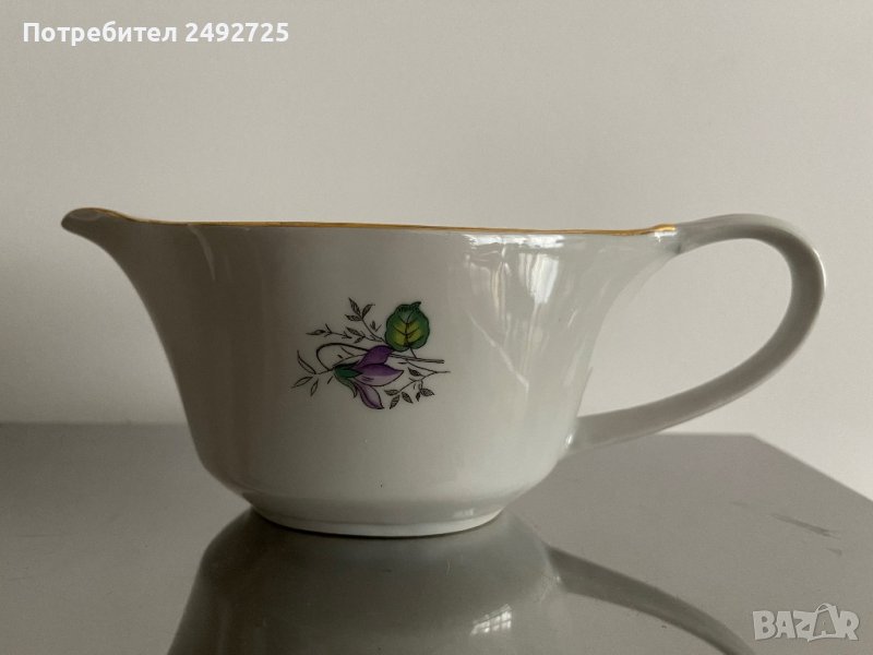 Сосиера, български порцелан, виолетка , теменужка, снимка 1