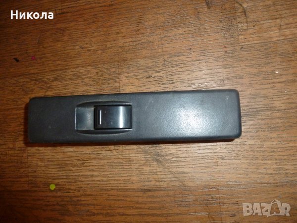 Копче ел.стъкла дясна врата Сузуки Витара 2.0 V6, снимка 1