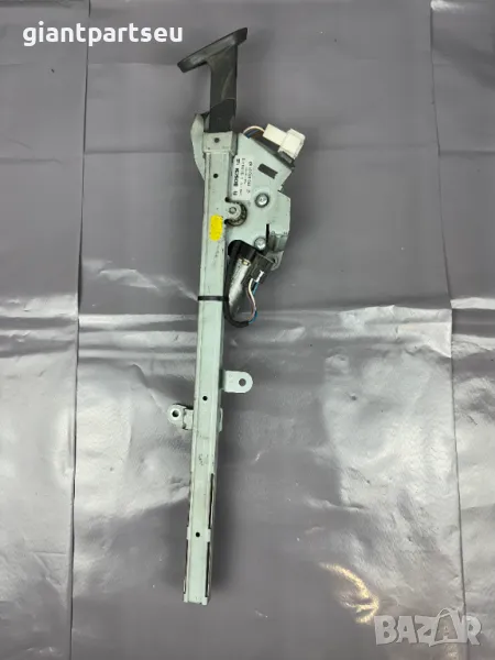 Механизъм за подаване на колан ЛЯВ за W209 Мерцедес Mercedes A2038600182, снимка 1