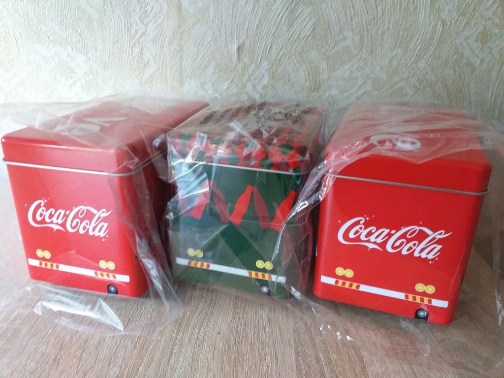 Големи метални кутии на coca-cola в Други ценни предмети в гр. Пловдив -  ID27041799 — Bazar.bg