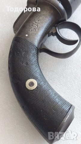 Много рядък английски револвер-1840г. пищов, ятаган,сабя,щик, 1 100 €, снимка 11 - Антикварни и старинни предмети - 52099458