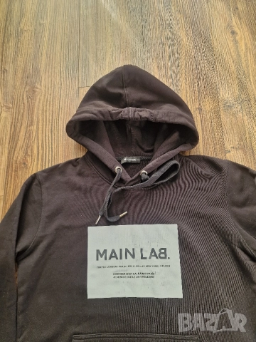 Страхотен мъжки суитчър BALMAIN размер L , снимка 3 - Суичъри - 52752229