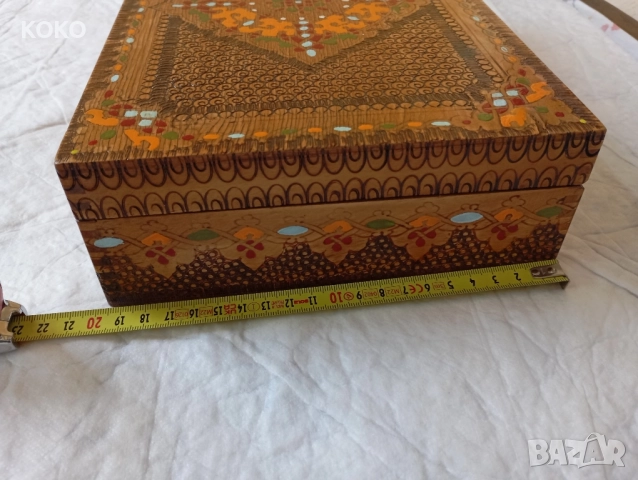 Стара Дървена Кутия , снимка 4 - Антикварни и старинни предмети - 51824323