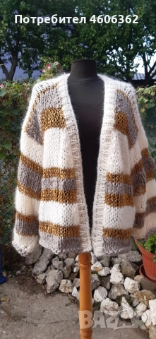 ръчно изплетена жилетка 