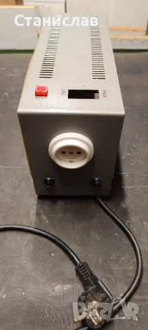 Стабилизатор на напрежение / ток