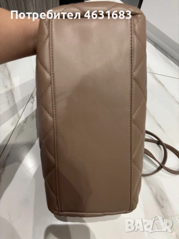 Дамска чанта Valentino, снимка 3 - Чанти - 53490877