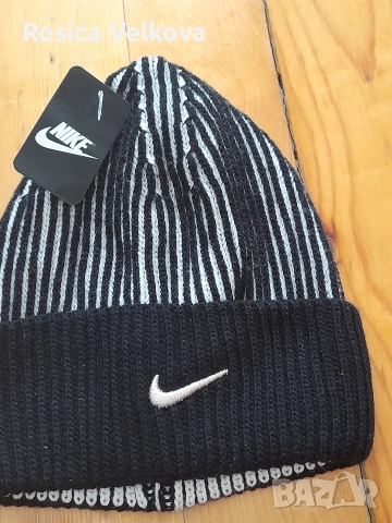 ЗИМНИ ШАПКИ Намаление , снимка 11 - Шапки - 52612812