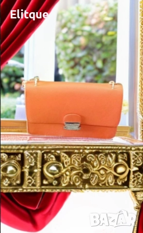 Малка дамска кожена чанта за през рамо, снимка 3 - Чанти - 52864284