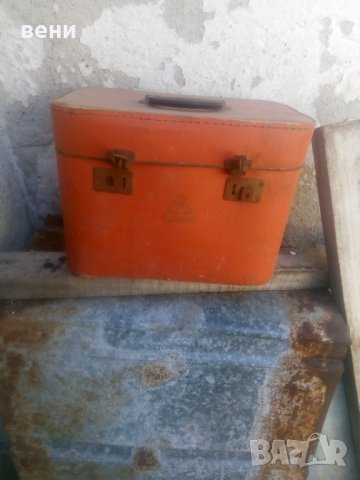 Стара мокавена кутия , снимка 1