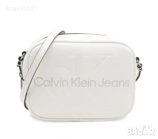 Оригинална чанта на Calvin Klein!, снимка 4 - Чанти - 53463978