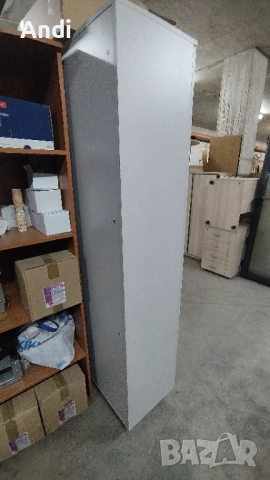 Гардероб с две врати - Офис шкаф 100/40/198 с ключалки, снимка 12 - Шкафове и рафтове - 52818859